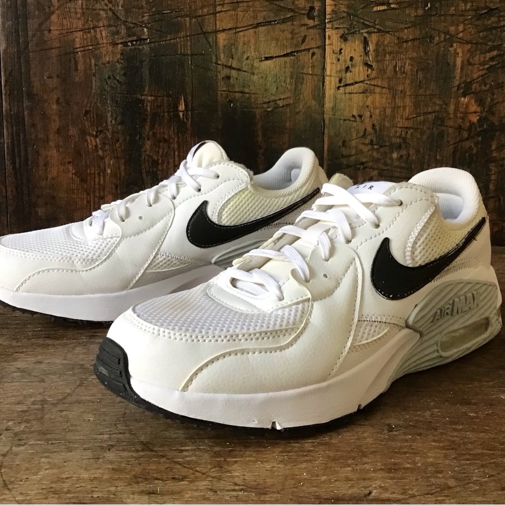 Nike Womens Air Max Excee CD5432-101 White Running Shoes Sneakers Size 9.5